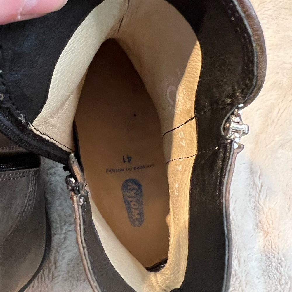 Wolky leather Boots women size 41 or 9.5 - Picture 6 of 7